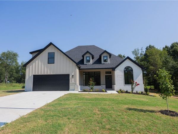 13025 Wallys Way , Siloam Springs, AR 72734