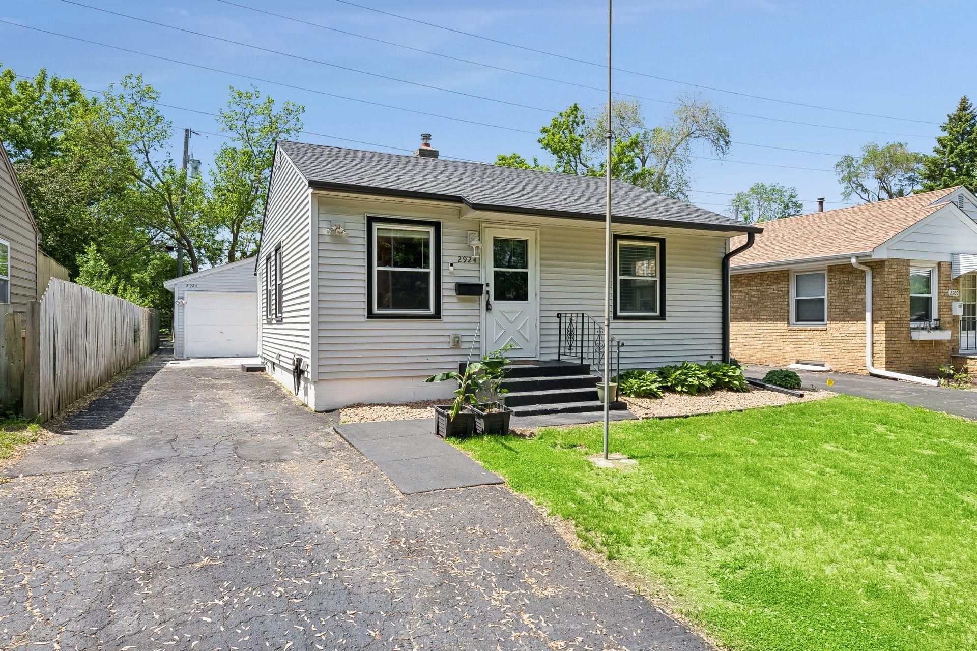 2924 Blackstone Avenue, Saint Louis Park, MN 55416 Main Photo