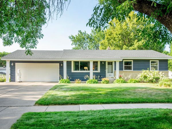 2628 Cedar Avenue , White Bear Lake, MN 55110