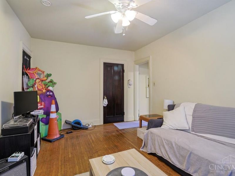2724 Stratford Avenue, Cincinnati, OH 45220 Photo 10