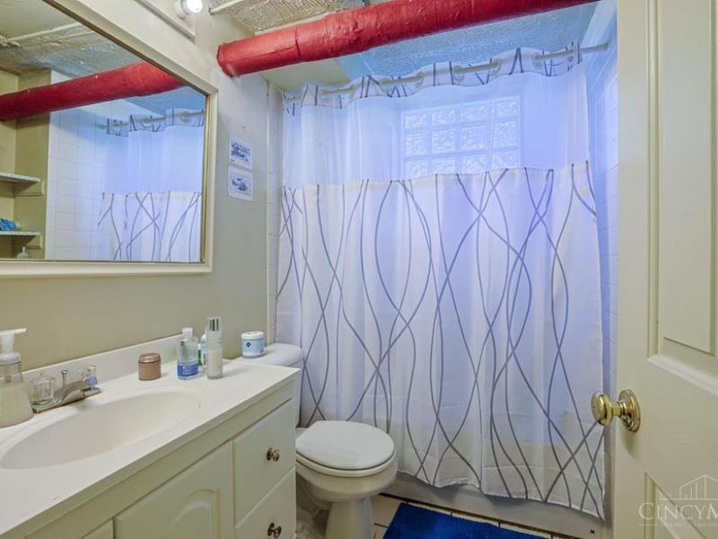 2724 Stratford Avenue, Cincinnati, OH 45220 Photo 32