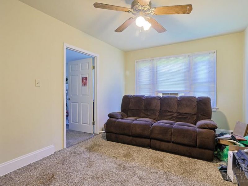 2724 Stratford Avenue, Cincinnati, OH 45220 Photo 4