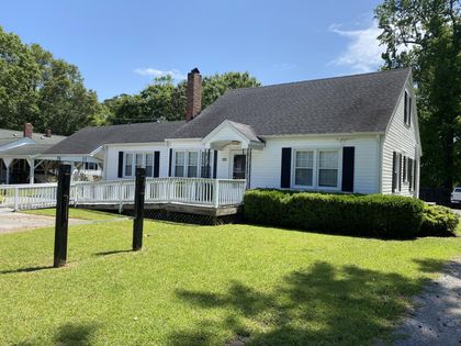 202 Carolina Avenue Moncks Corner, SC 29461