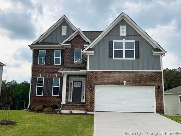 1024 Martin Farms Boulevard , Aberdeen, NC 28315