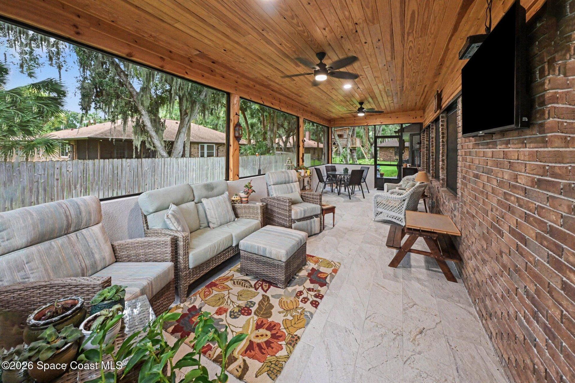 1810 Whispering Oaks Circle , Melbourne, FL 32934 Photo
