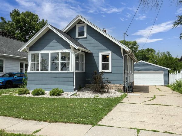 507 ELM STREET, Neenah, WI 54956