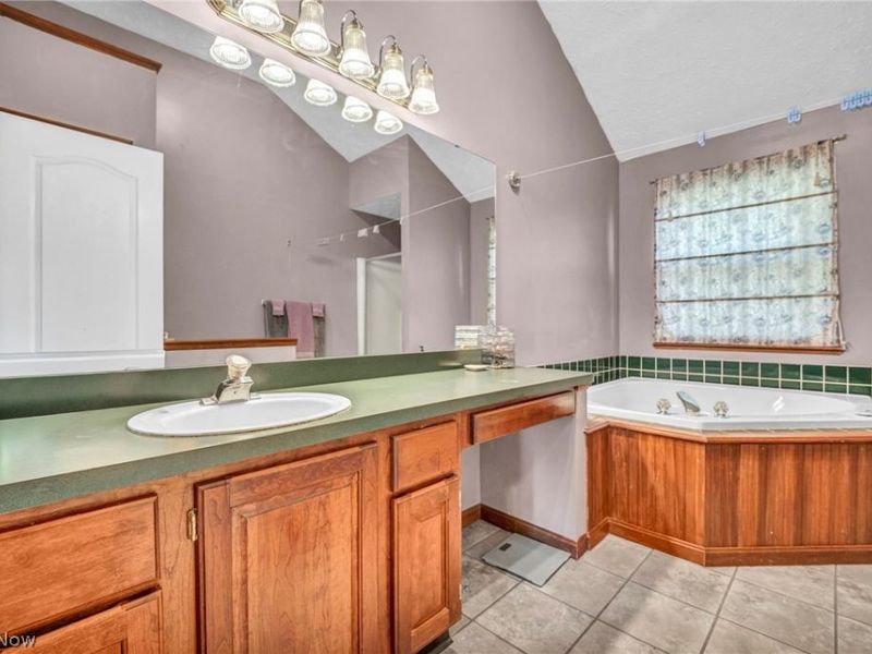 1138 Middlefield Trail , Brunswick, OH 44212 Photo 28