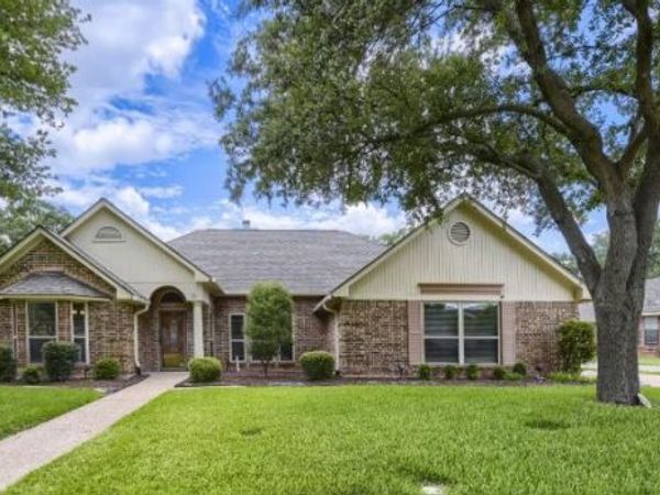 11 Kim Court , Mansfield, TX 76063