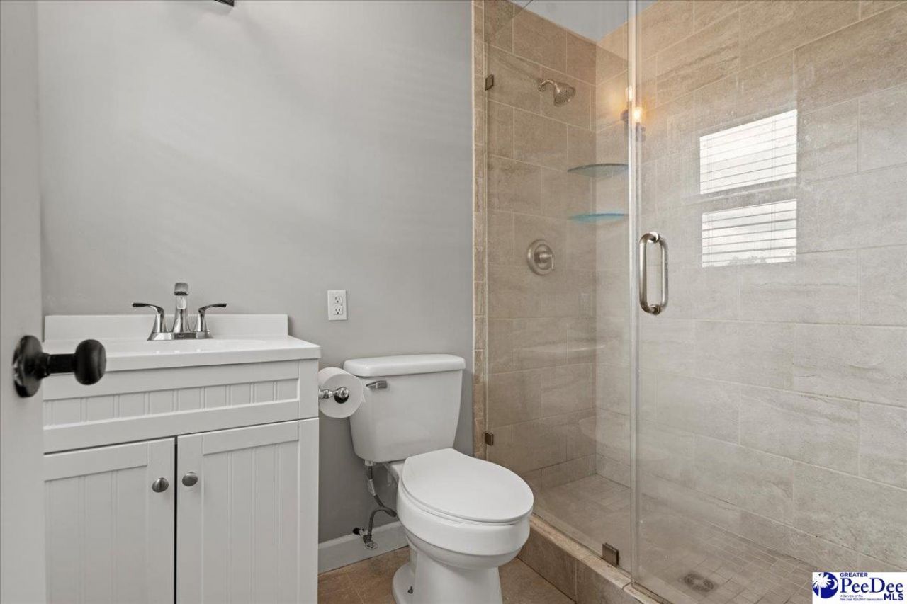 1027 S Peninsula Photo 24