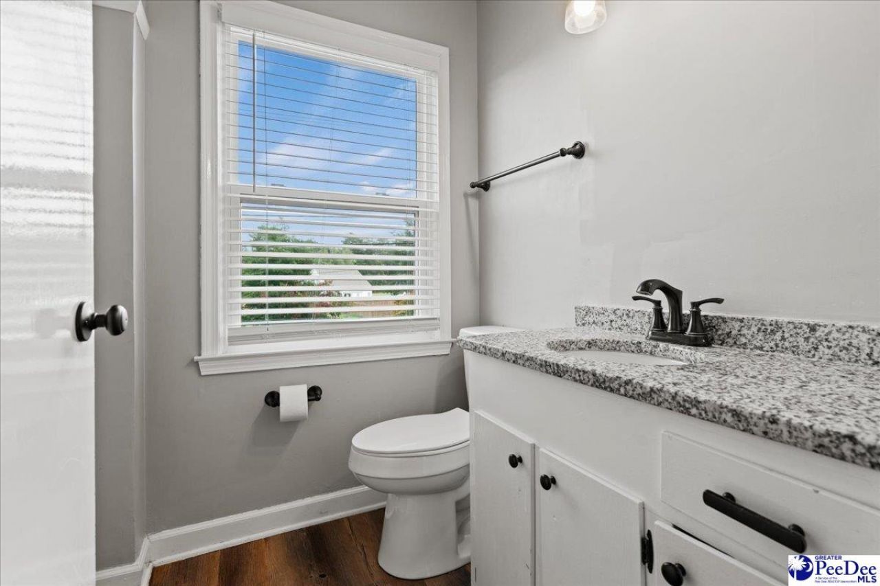 1027 S Peninsula Photo 26