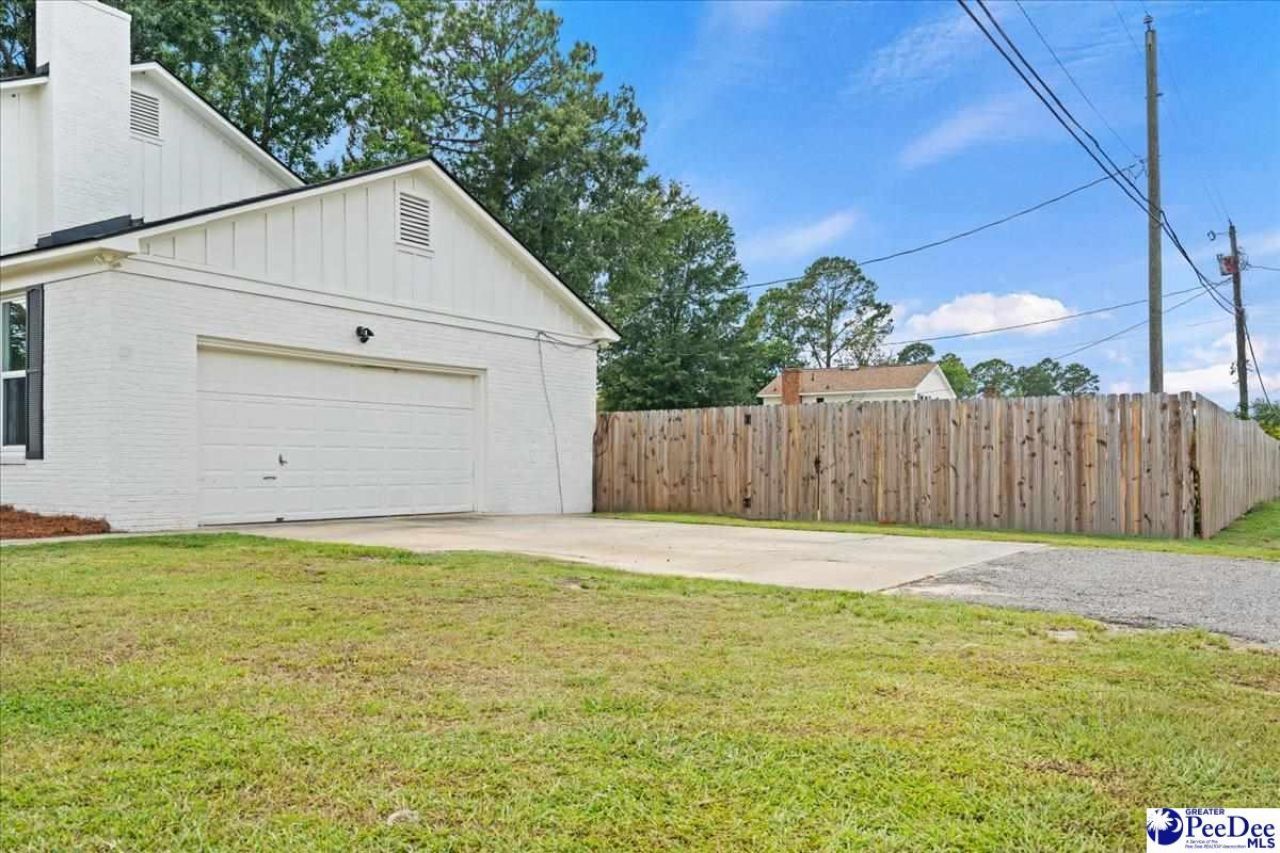 1027 S Peninsula Photo 31