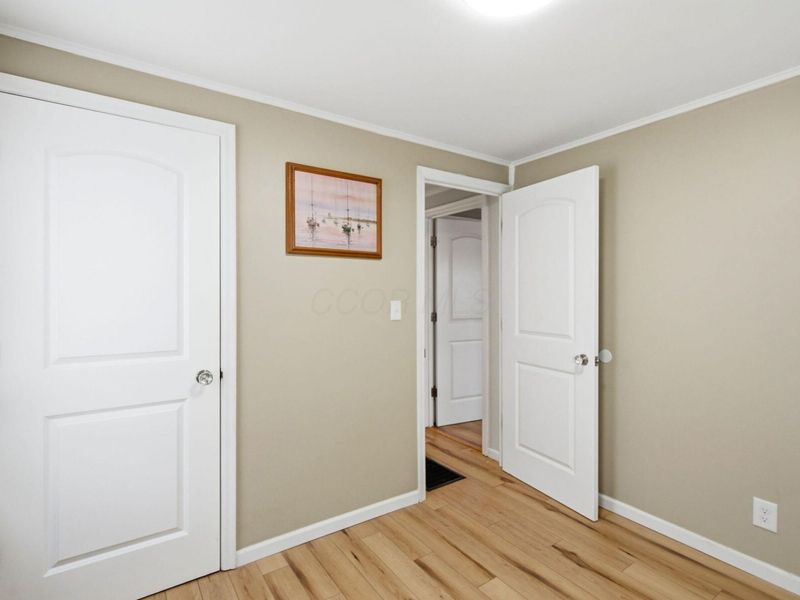 541 S James Road , Columbus, OH 43213 Photo 26