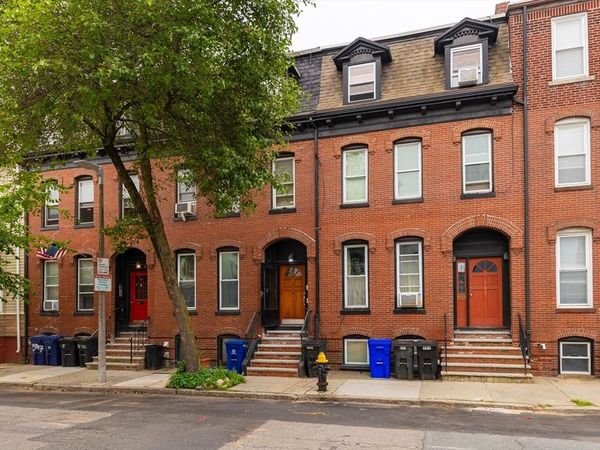 595 East 5th Street, Boston, MA 02127