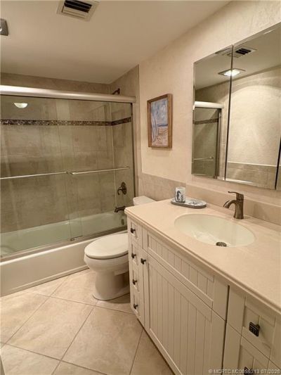 2571 Ocean Boulevard Ne, Unit 405, Stuart, FL 34996 Photo