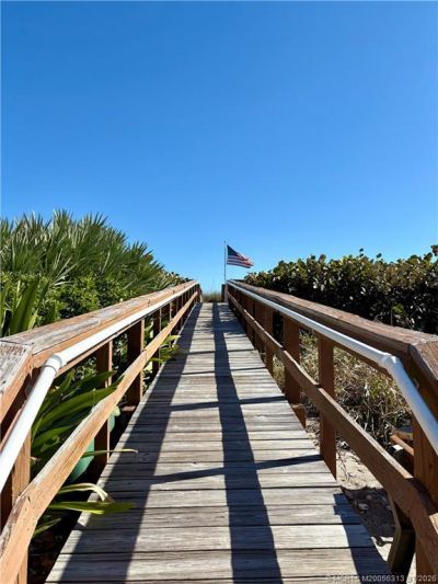2571 Ocean Boulevard Ne, Unit 405, Stuart, FL 34996 Photo