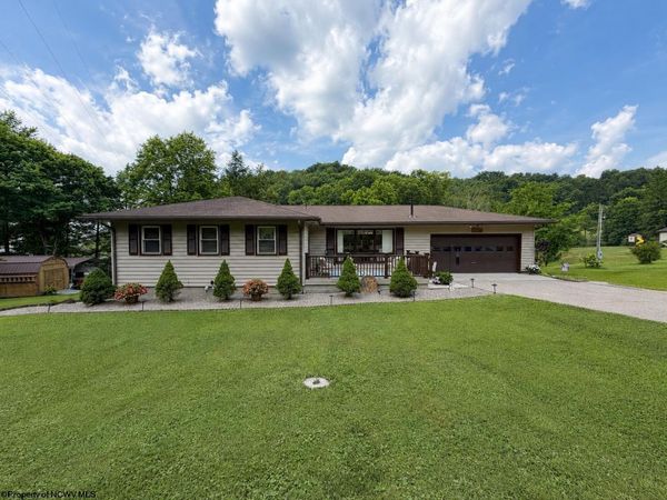 139 Evun Breth Acres Road, Buckhannon, WV 26201