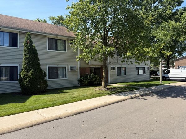 3600 Bayside Drive , Unit 5, Palatine, IL 60074