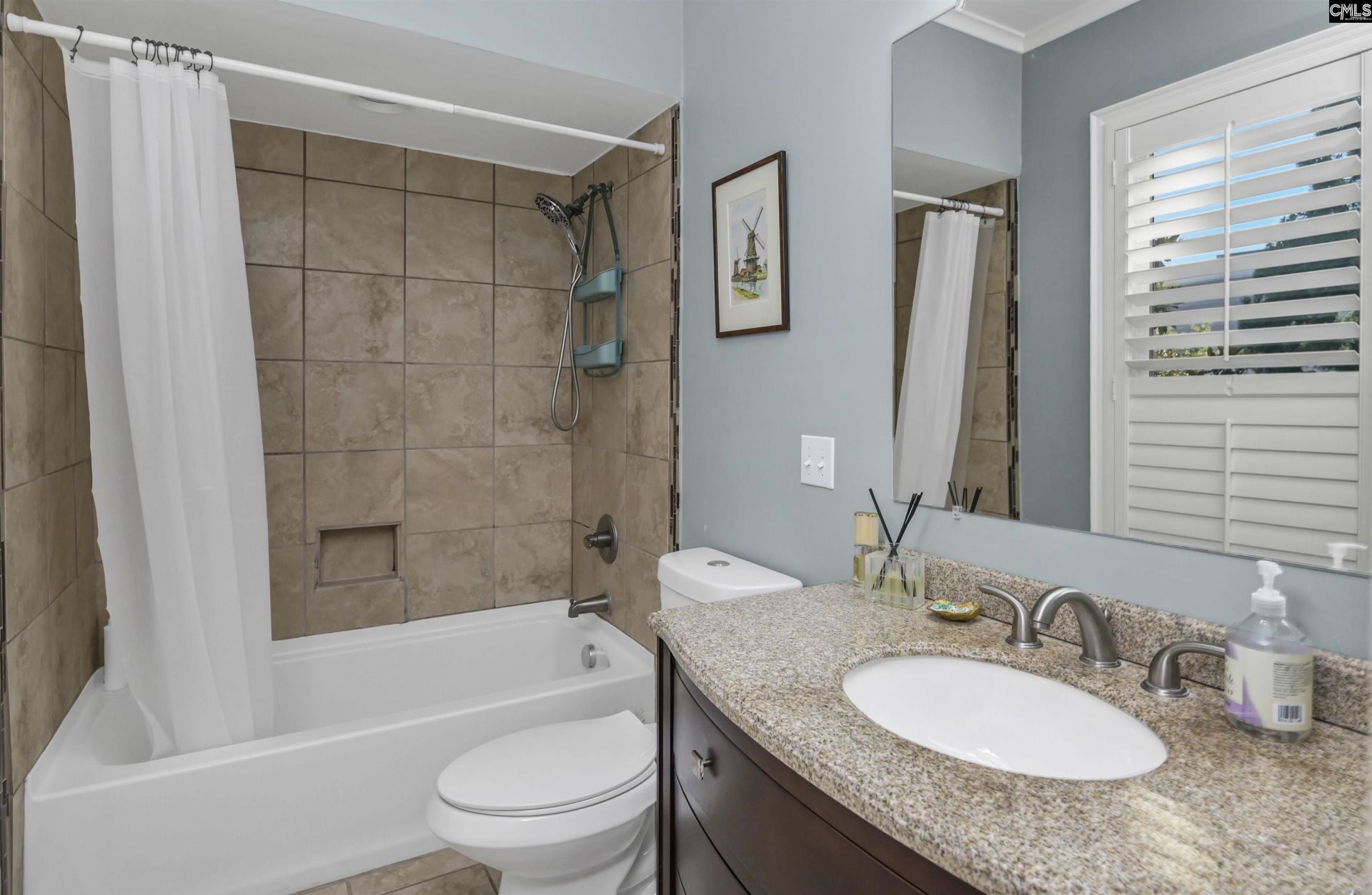 20 Millpond Road Photo 40