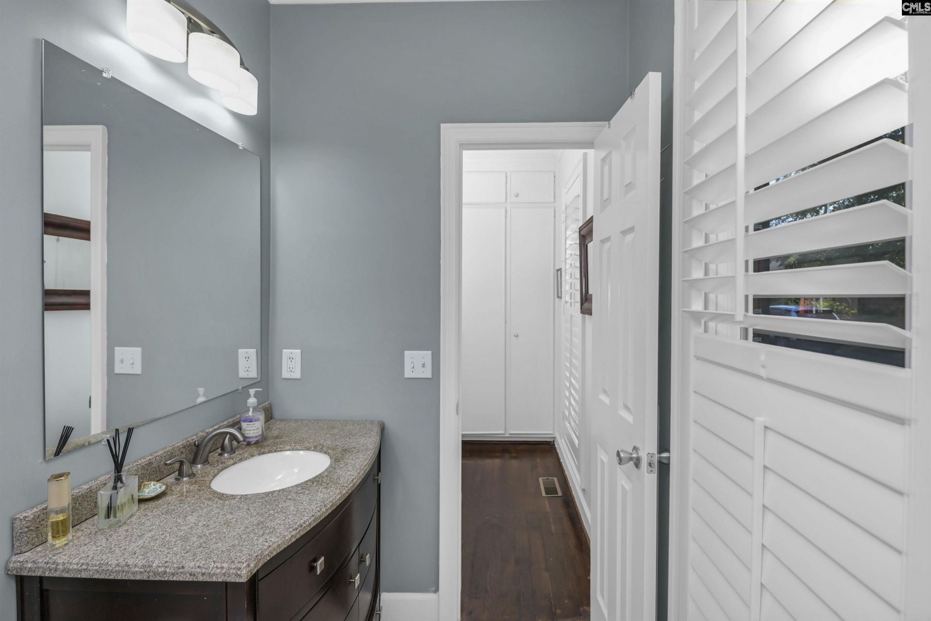 20 Millpond Road Photo 41