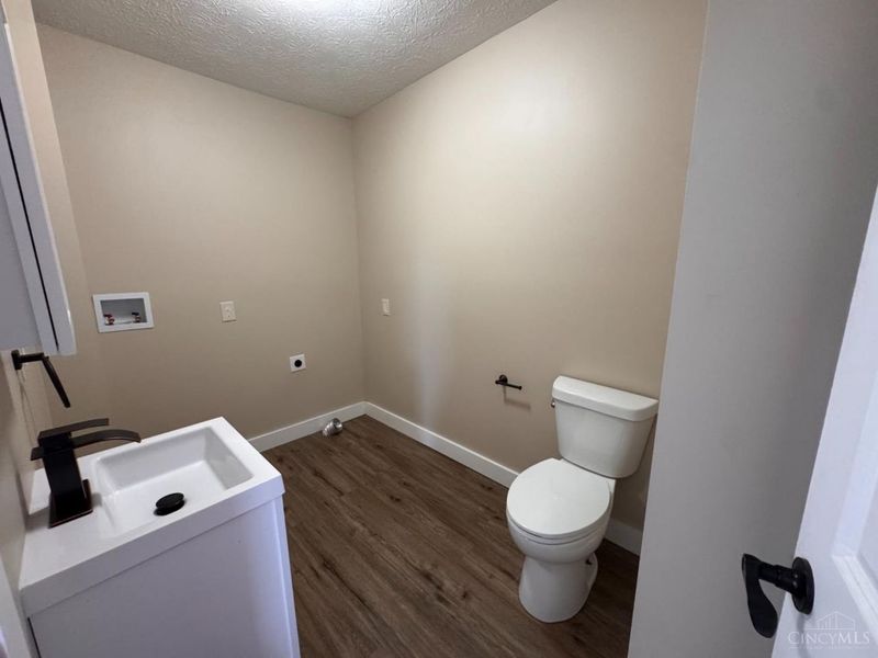 140 W Washington Street, Sabina, OH 45169 Photo 4