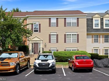 9220 CASPIAN WAY, Unit 201, MANASSAS, VA 20110