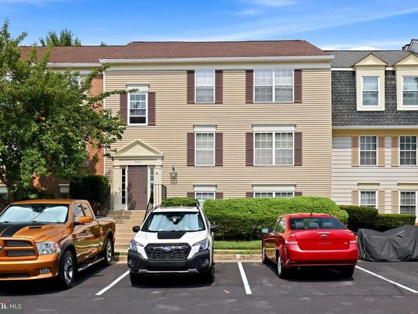 9220 CASPIAN WAY, Unit 201, MANASSAS, VA 20110