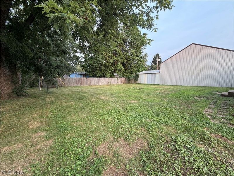 573 Chestnut Street, Newcomerstown, OH 43832 Photo 4