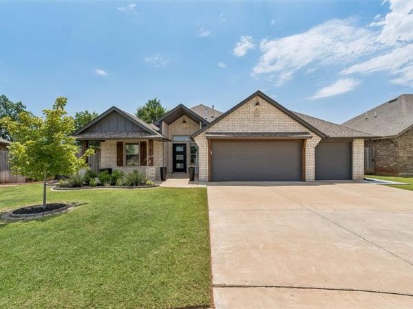 1708 W Zachary Way, Mustang, OK 73064