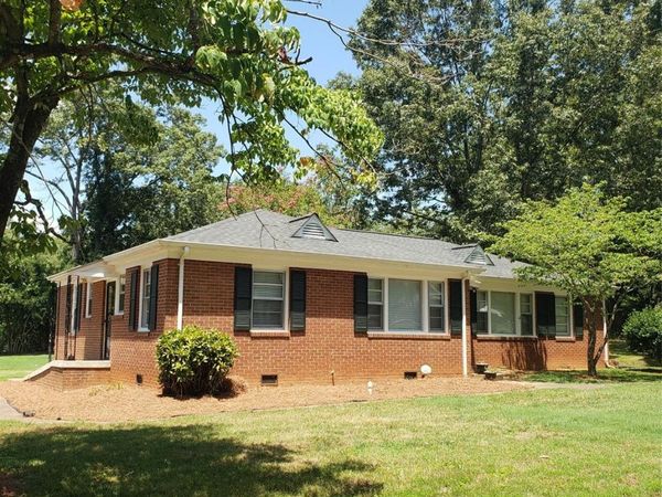 938 W Warren Street , Shelby, NC 28150