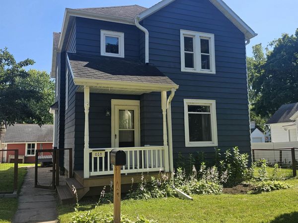 618 W Cook Street, Portage, WI 53901