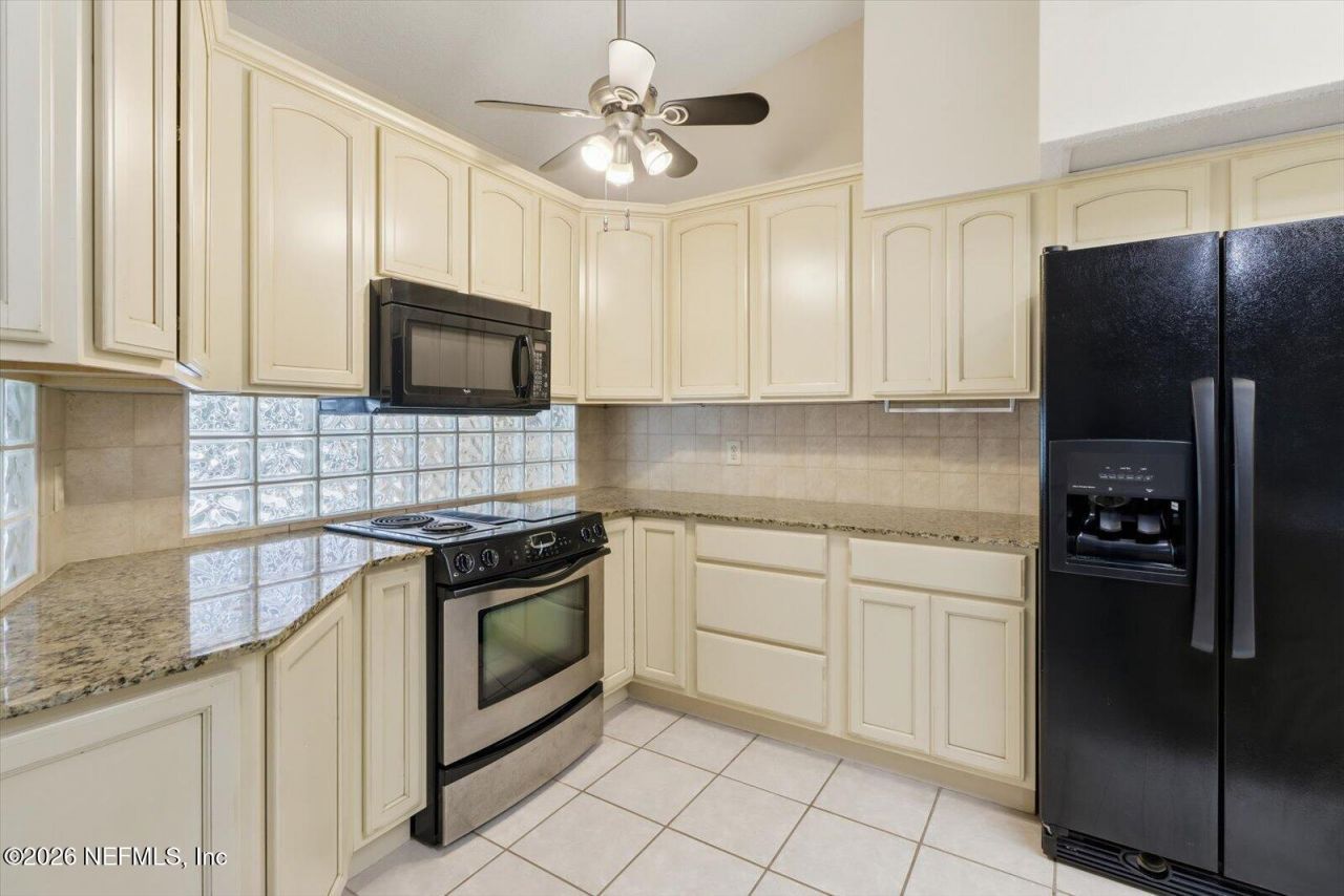 7 Pitcairn Court, Homosassa, FL 34446 Photo