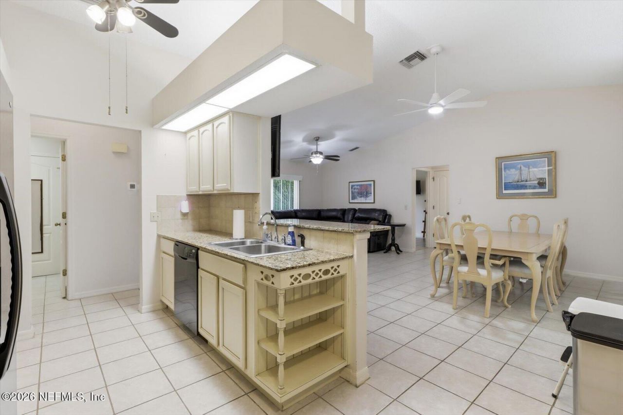 7 Pitcairn Court, Homosassa, FL 34446 Photo