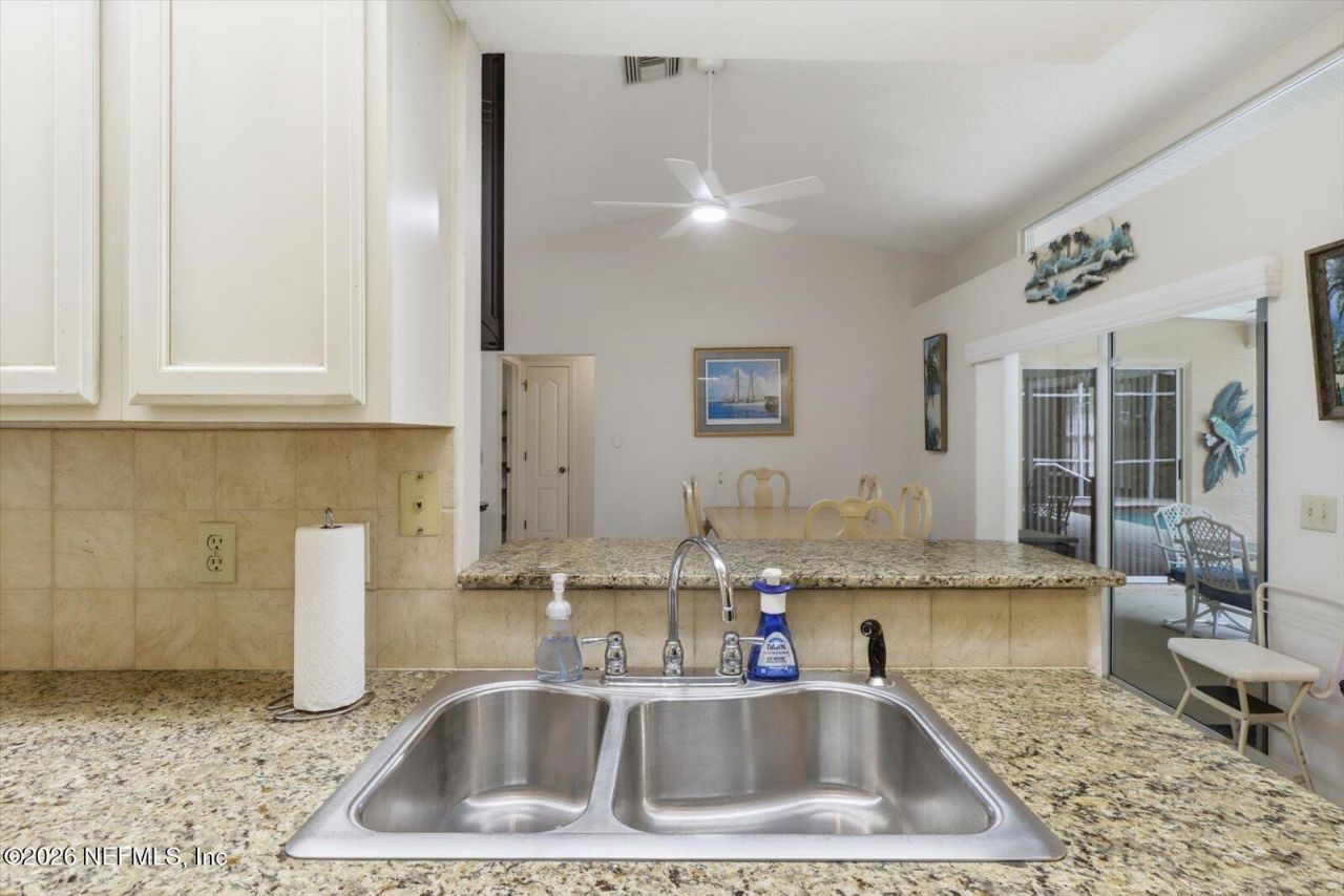 7 Pitcairn Court, Homosassa, FL 34446 Photo
