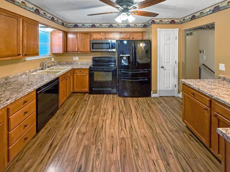 303 Gilbert Ridge Road, Alexandria, KY 41001 Photo 3