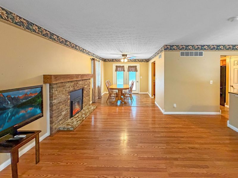 303 Gilbert Ridge Road, Alexandria, KY 41001 Photo 9