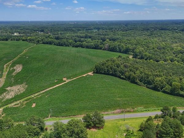 03 Titan Roberts Road, Erwin, NC 28339