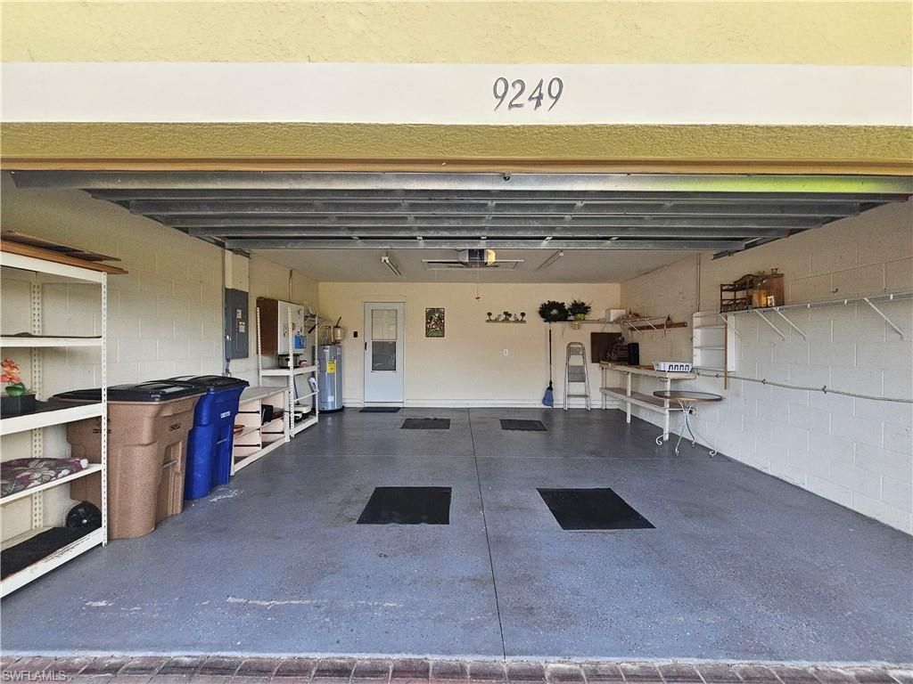 9249 Aegean Cir, Lehigh Acres, FL 33936 Photo