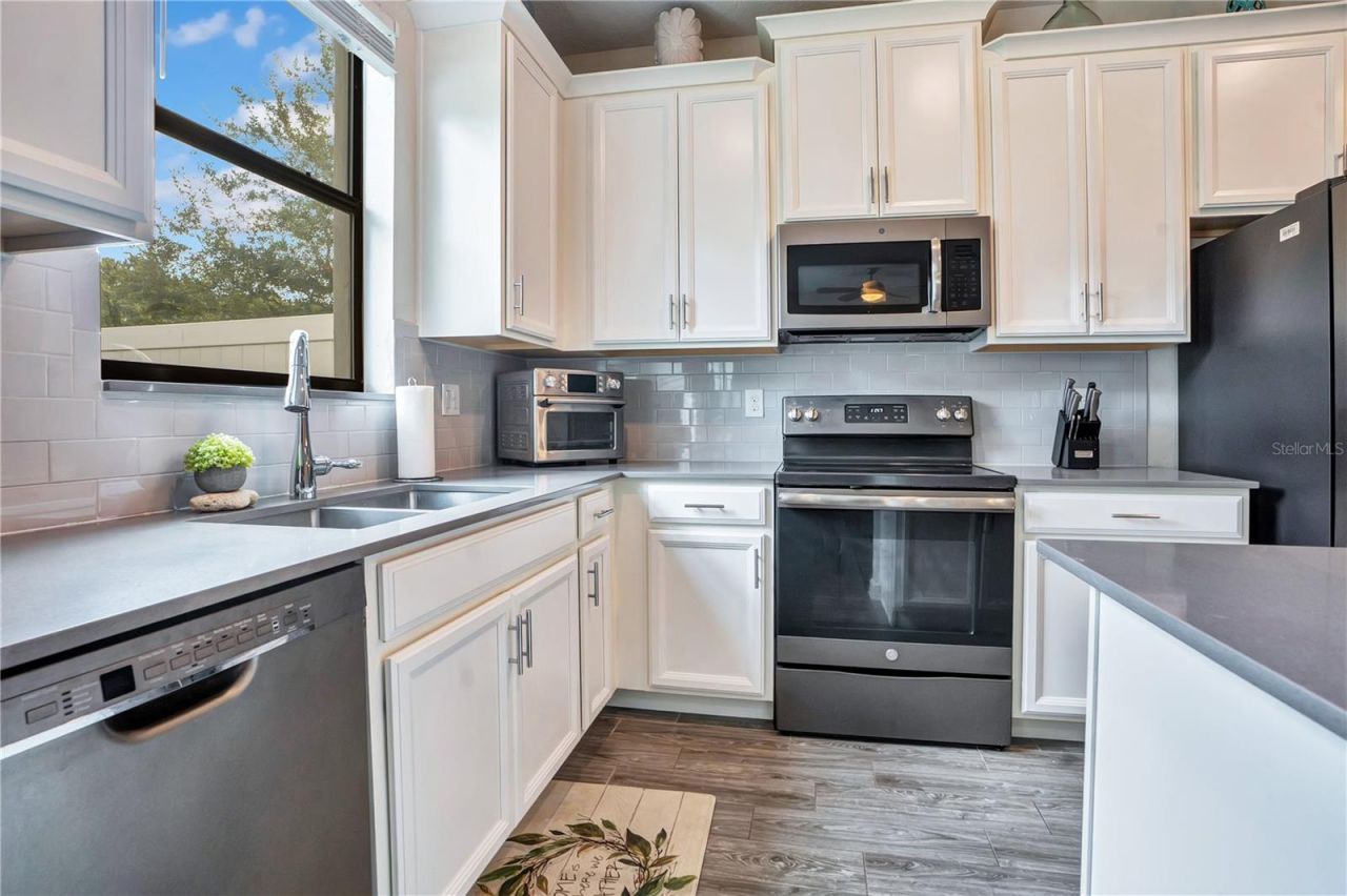1251 Royal St George Bottom, Davenport, FL 33896 Photo