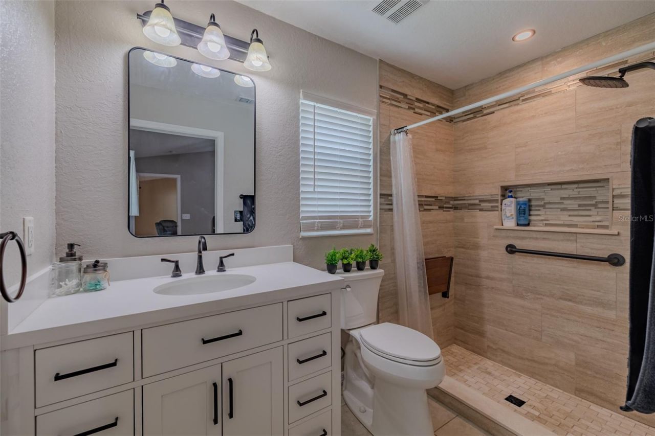 1746 Grey Fox Drive , Lakeland, FL 33810 Photo