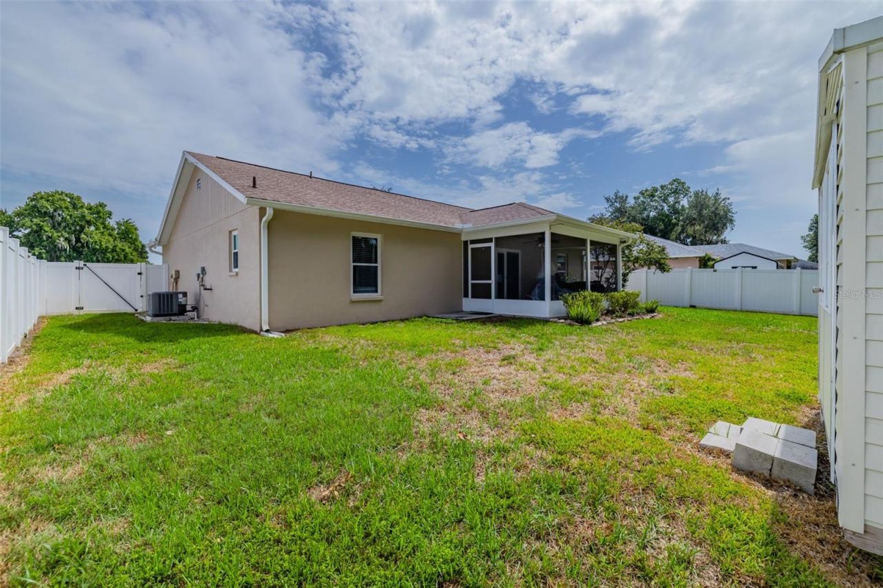 1746 Grey Fox Drive , Lakeland, FL 33810 Photo