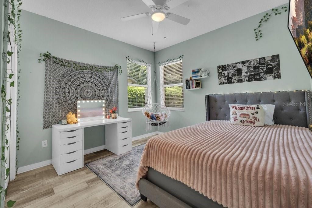 5967 Jaegerglen Drive , Lithia, FL 33547 Photo