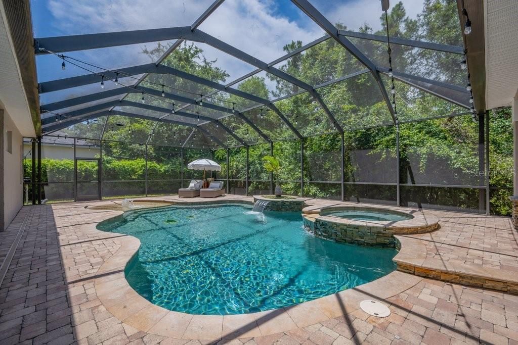5967 Jaegerglen Drive , Lithia, FL 33547 Photo