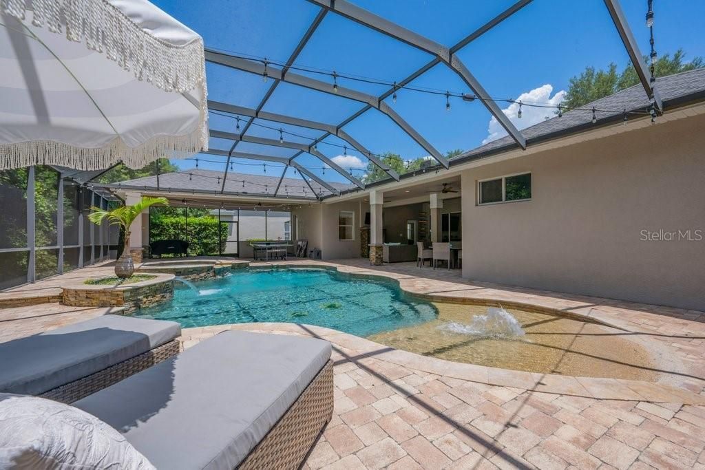 5967 Jaegerglen Drive , Lithia, FL 33547 Photo