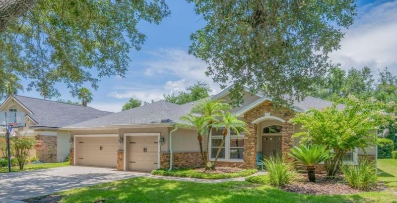 5967 Jaegerglen Drive , Lithia, FL 33547 Photo