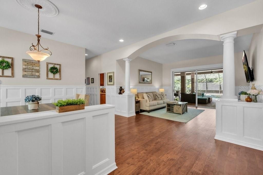 5967 Jaegerglen Drive , Lithia, FL 33547 Photo