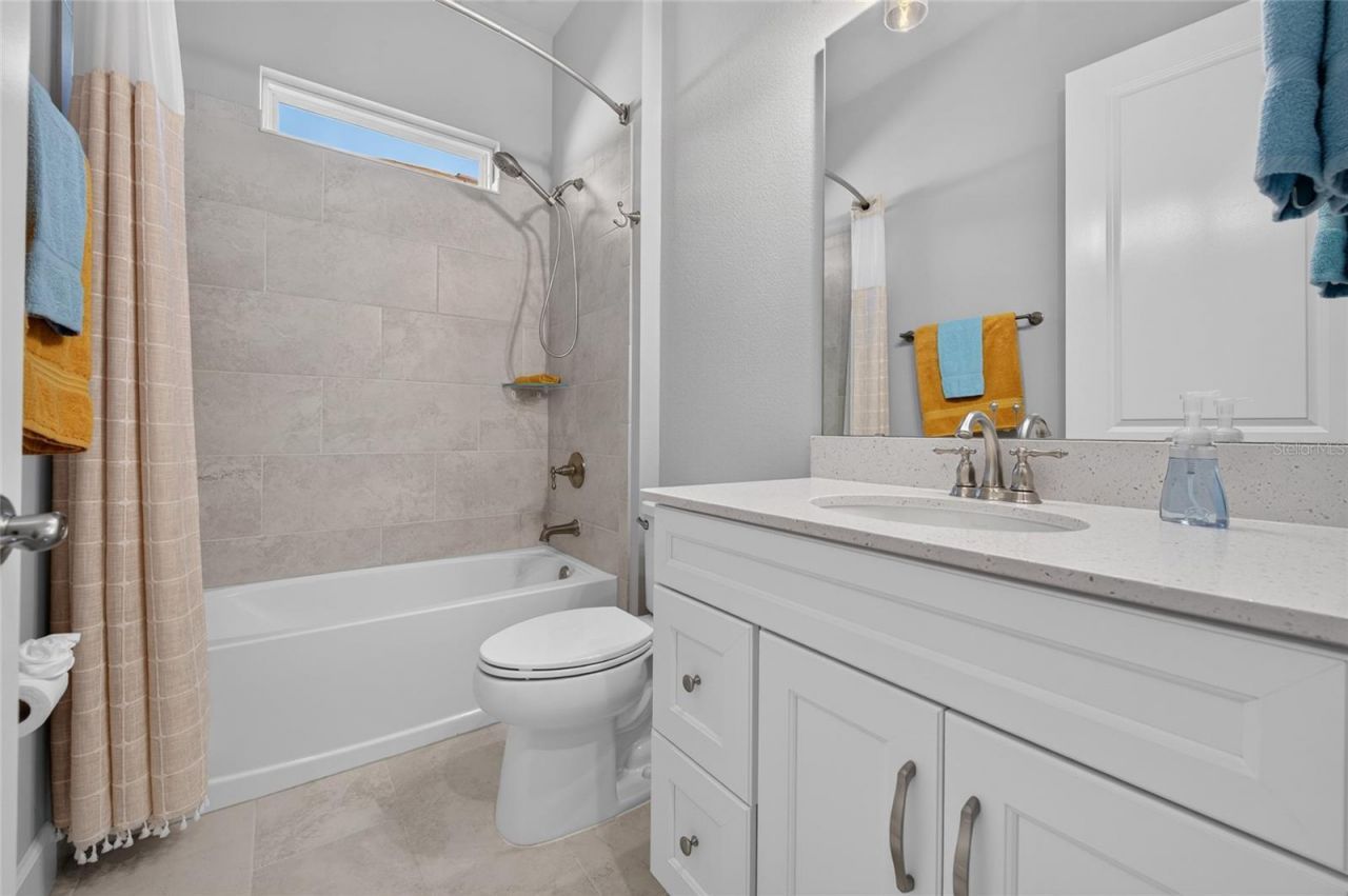 305 Aquamarine Way, Daytona Beach, FL 32124 Photo