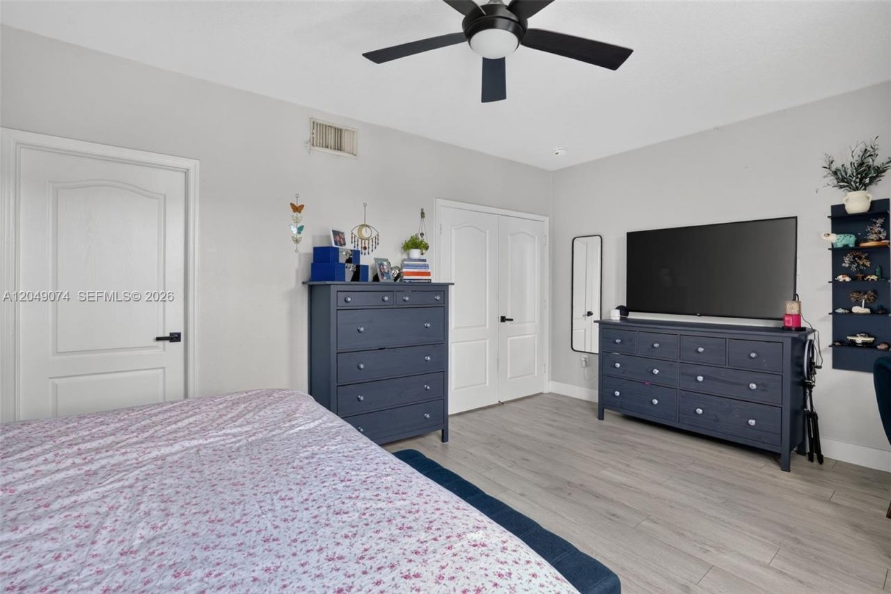 913 NW 135th Ave, Pembroke Pines, FL 33028 Photo