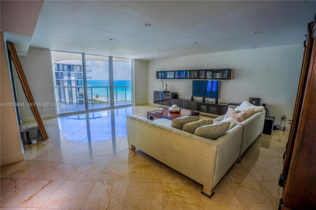 8855 Collins Ave, Unit 11B, Surfside, FL 33154 Photo