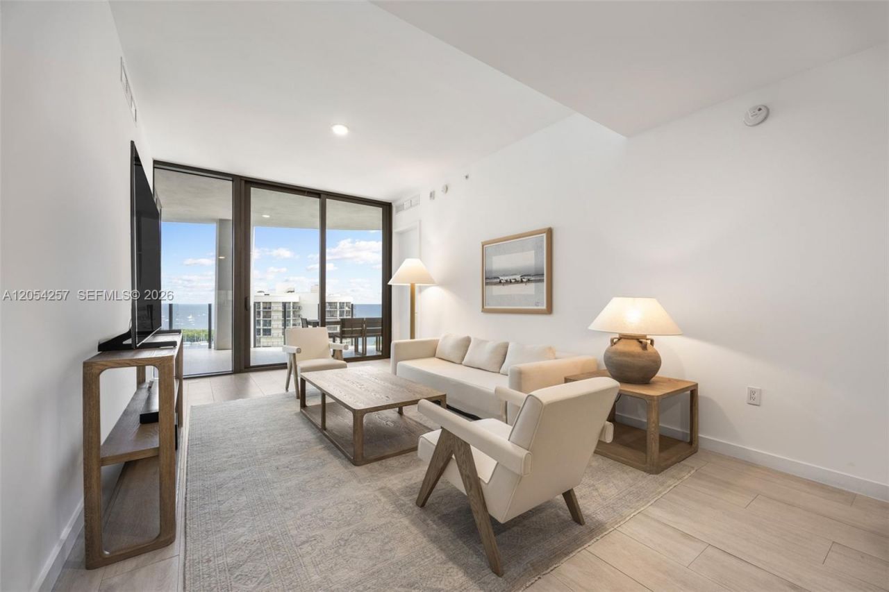 2831 S Bayshore Dr, Unit 1701, Coconut Grove, FL 33133 Photo