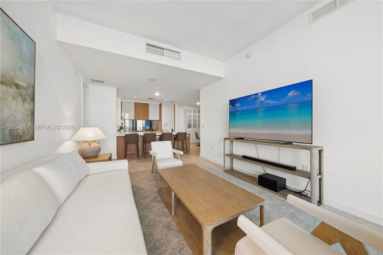 2831 S Bayshore Dr, Unit 1701, Coconut Grove, FL 33133 Photo